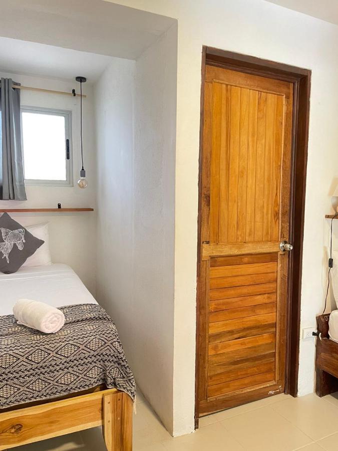 Cuatro Vientos Lodge & Apartments - Mal Pais, Costa Rica Playa Santa Teresa  Bagian luar foto