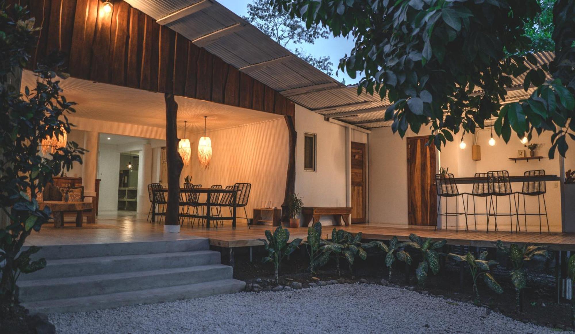 Cuatro Vientos Lodge & Apartments - Mal Pais, Costa Rica Playa Santa Teresa  Bagian luar foto